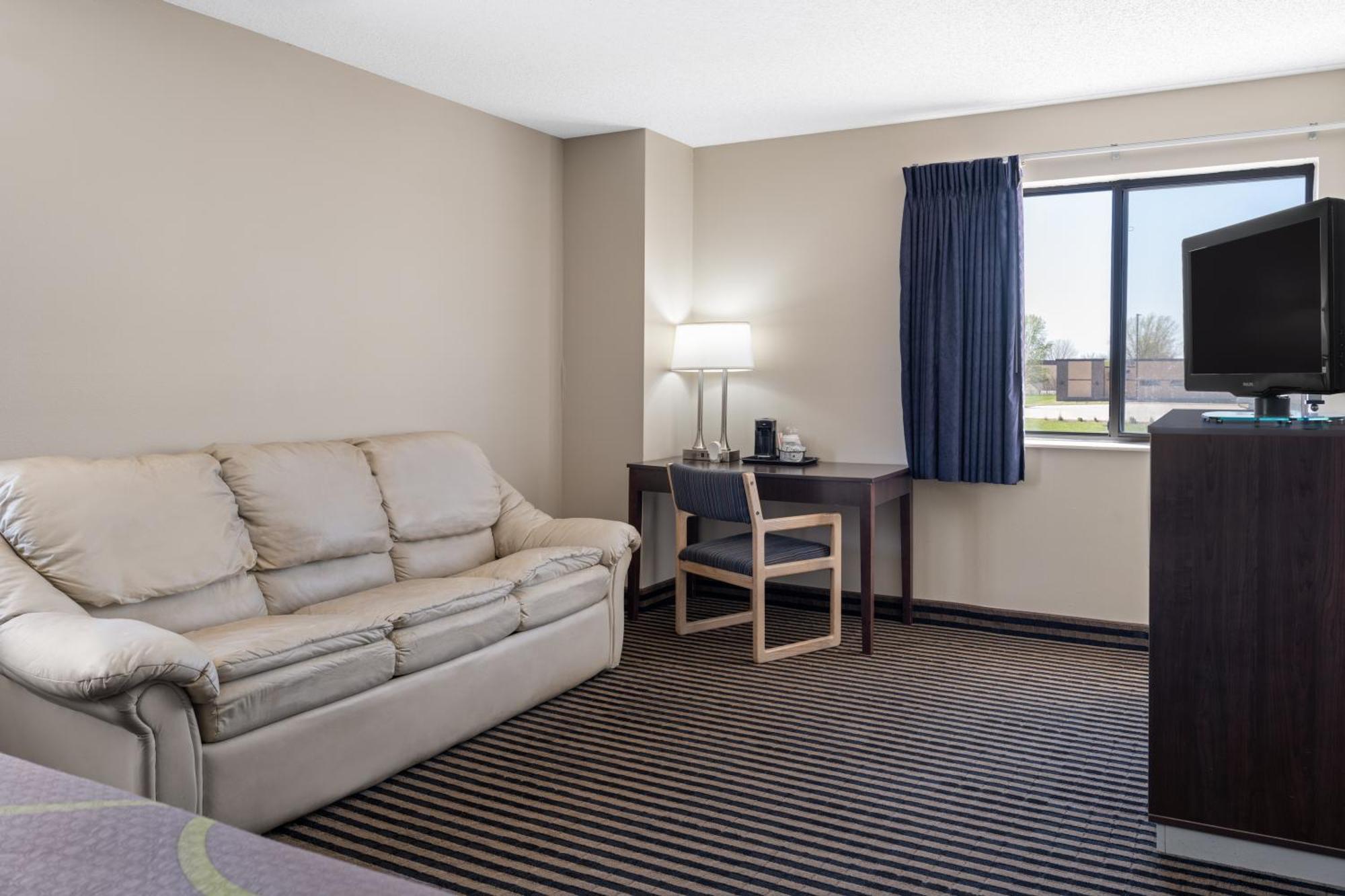 Hotel Super 8 By Wyndham Humboldt Zewnętrze zdjęcie