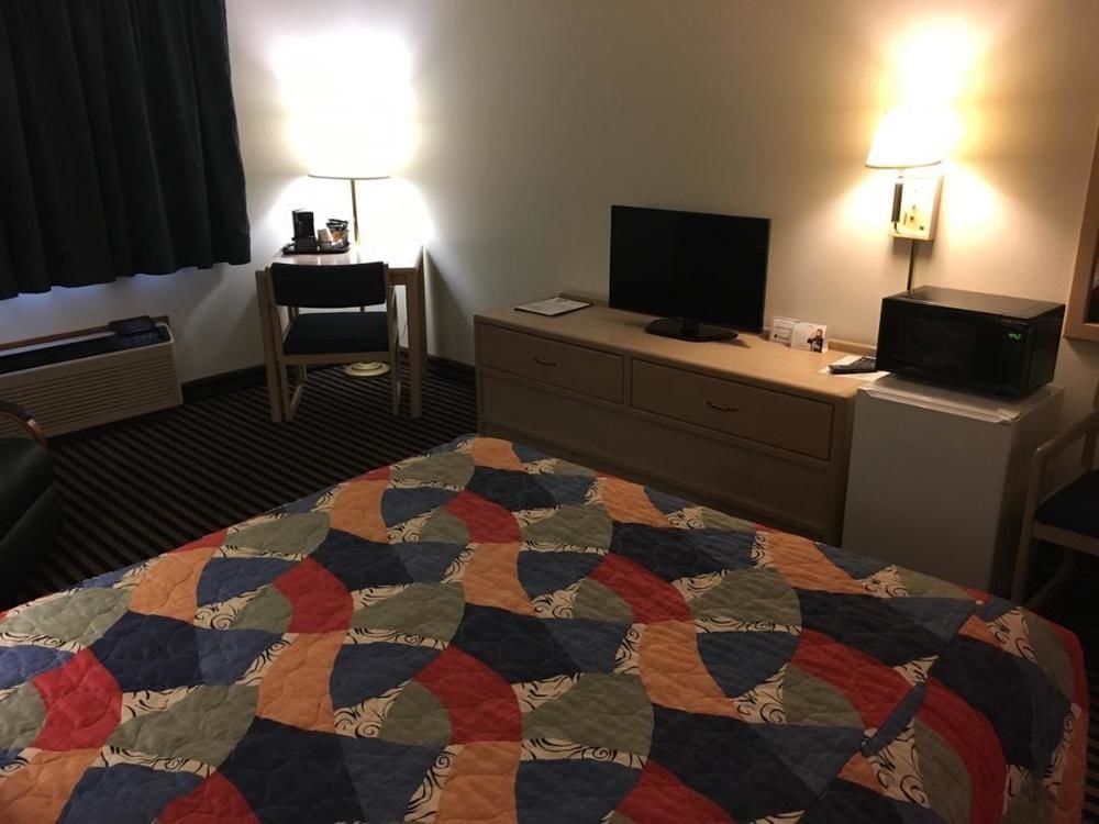 Hotel Super 8 By Wyndham Humboldt Zewnętrze zdjęcie