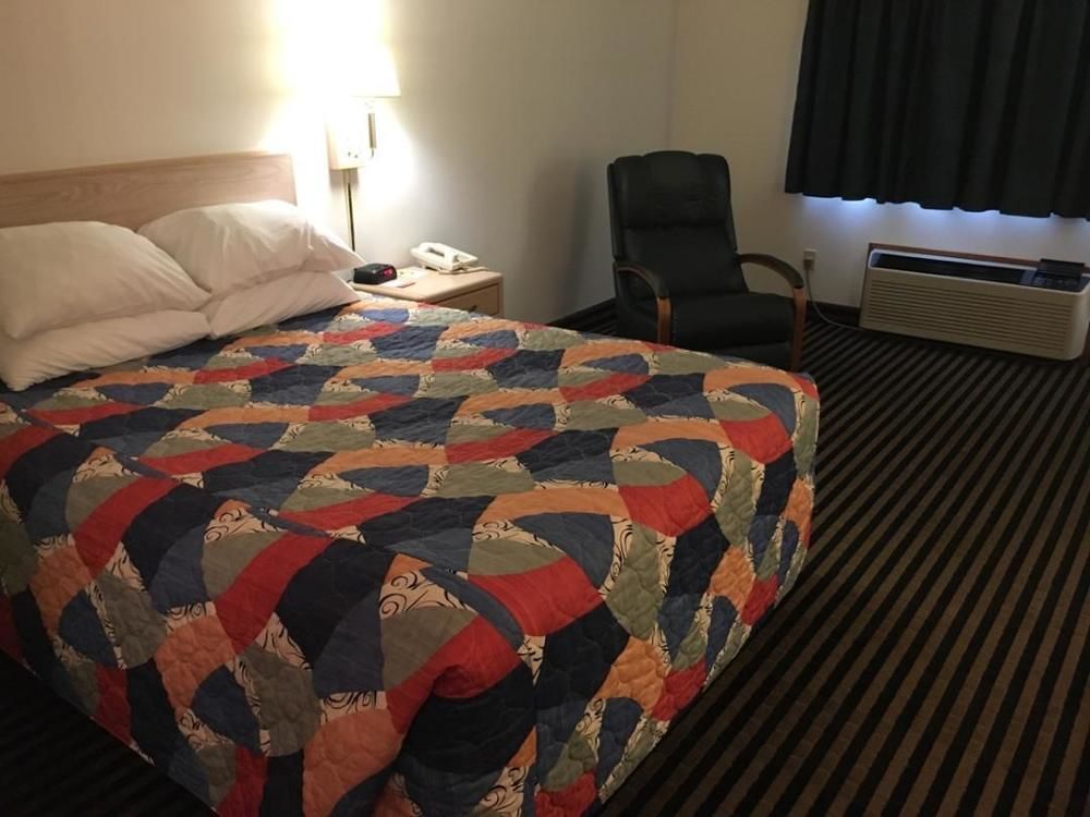 Hotel Super 8 By Wyndham Humboldt Zewnętrze zdjęcie